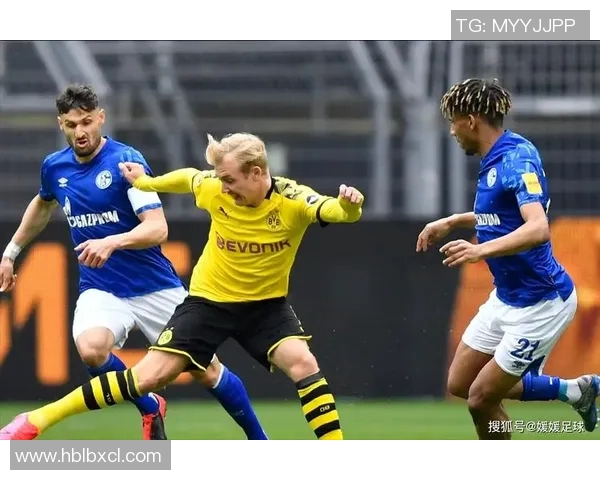 西悉尼足球队与波斯光荣历届交锋战绩分析与回顾